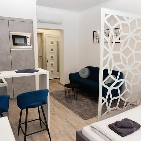 Berzsenyi Apartmanhaz Kaposvar