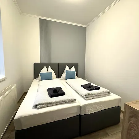 Appartement Berzsenyi Apartmanhaz *