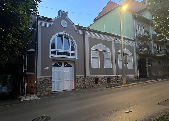 Apartman Berzsenyi